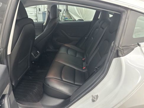 Used 2019 Tesla Model 3 Performance AWD/4WD image 18