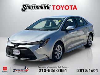 Used 2023 Toyota Corolla LE video 1