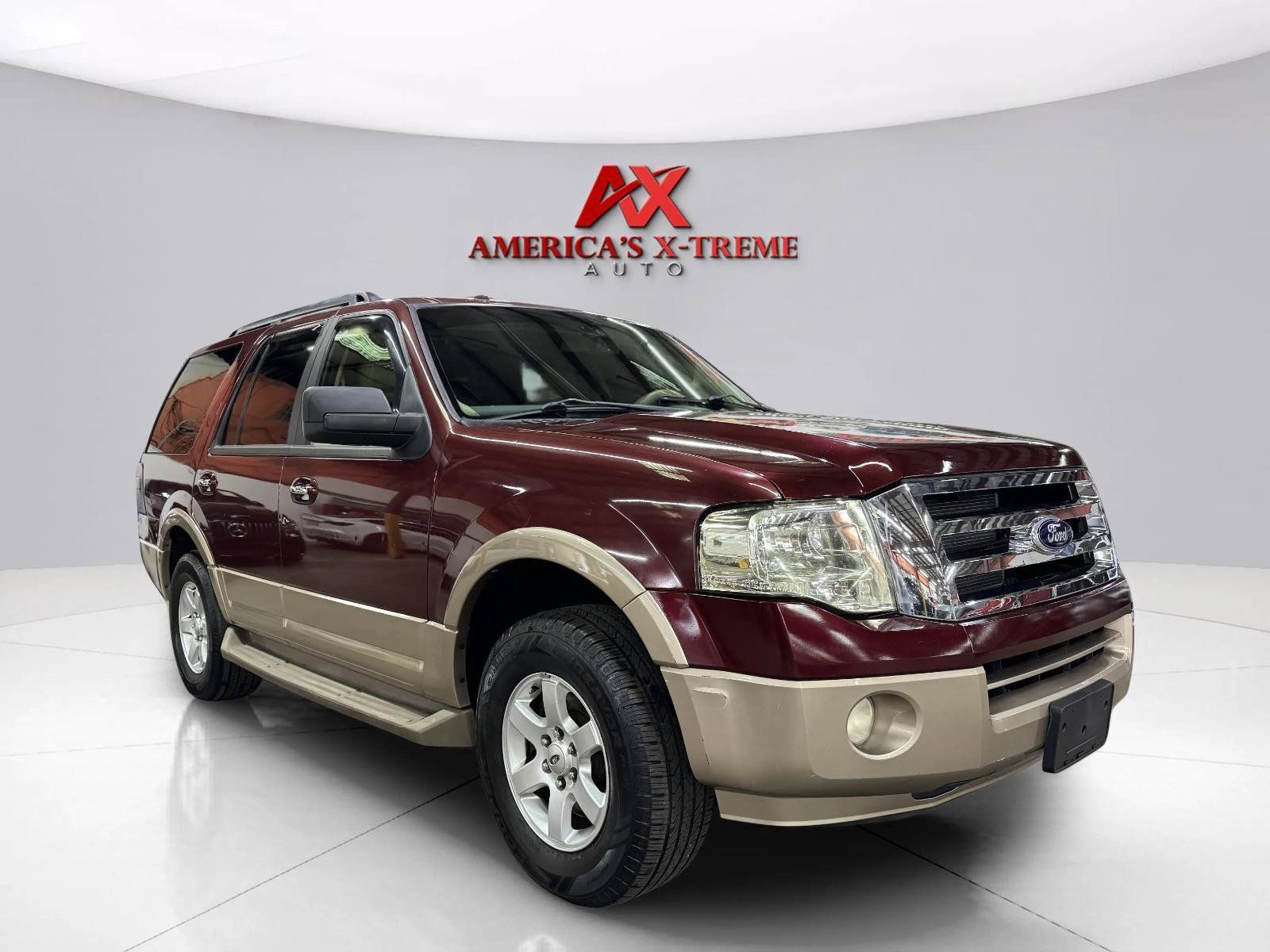 Used 2012 Ford Expedition XLT RWD image 1