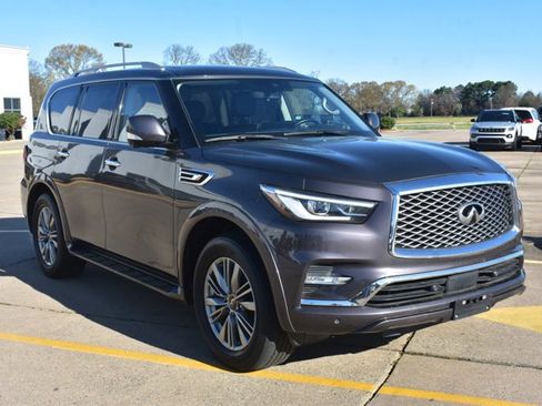 Used 2024 INFINITI QX80 Luxe image 3
