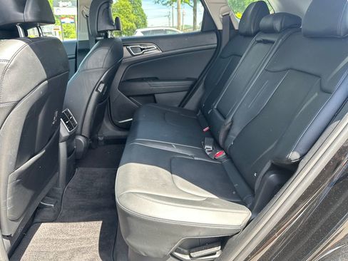 Used 2023 Kia Sportage EX w/ EX Premium Package AWD/4WD image 20