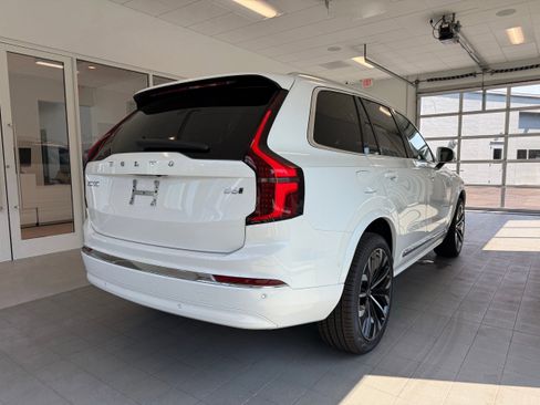 Used 2026 Volvo XC90 B6 Ultra w/ Protection Package image 6