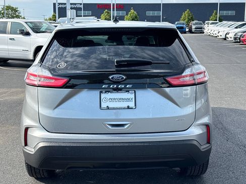 Used 2022 Ford Edge SE AWD/4WD image 4