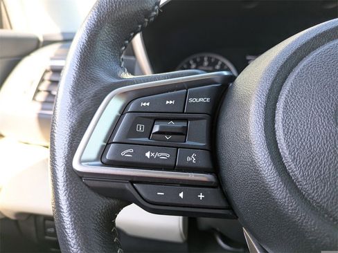 Used 2024 Subaru Ascent Limited w/ Technology Package image 32