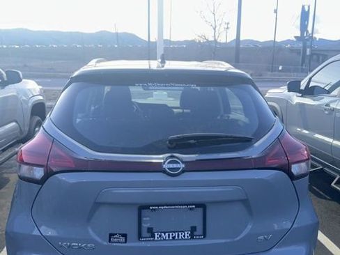 Certified 2024 Nissan Kicks SV image 3
