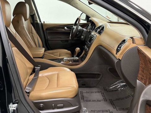 Used 2017 Buick Enclave Premium image 30