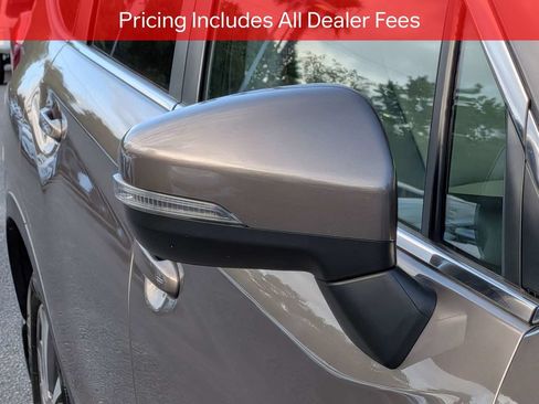 Used 2021 Subaru Ascent Limited w/ Technology Package AWD/4WD image 11
