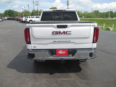 Used 2023 GMC Sierra 1500 SLT w/ SLT Convenience Package AWD/4WD image 7