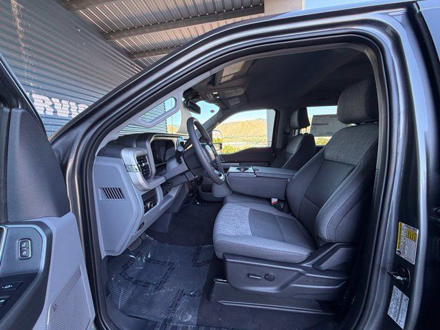 New 2026 Ford F350 XLT w/ XLT Premium Package AWD/4WD image 10