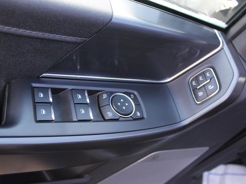 New 2025 Ford F150 Lariat w/ Equipment Group 501A Mid image 28