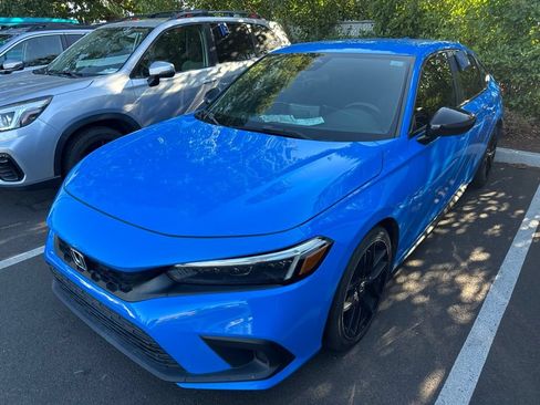 Used 2022 Honda Civic Sport image 1