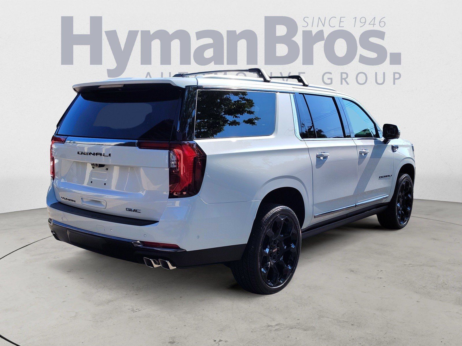 Used 2026 GMC Yukon XL Denali Ultimate AWD/4WD image 3
