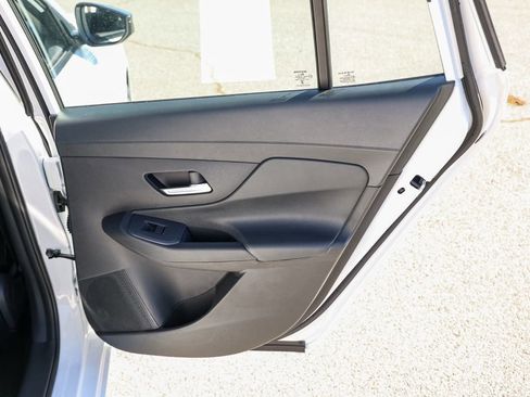 New 2026 Nissan Sentra SV FWD image 18
