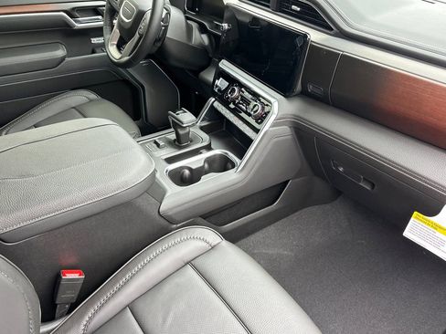 New 2026 GMC Sierra 1500 Denali AWD/4WD image 16