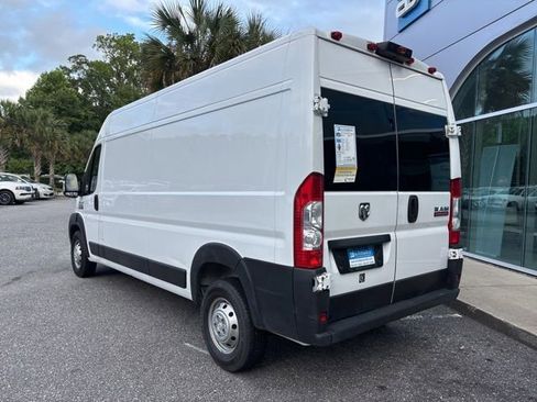 Used 2021 RAM ProMaster 2500 FWD image 3