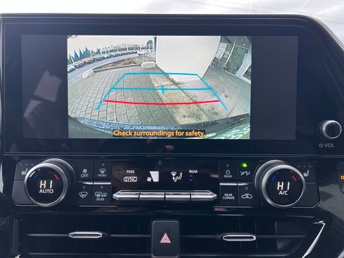 New 2026 Toyota Highlander XSE image 14