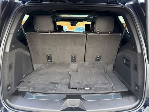 Used 2023 Cadillac Escalade Premium Luxury Platinum image 14