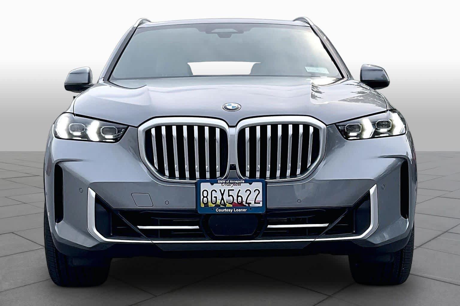 Used 2026 BMW X5 xDrive40i AWD/4WD image 3