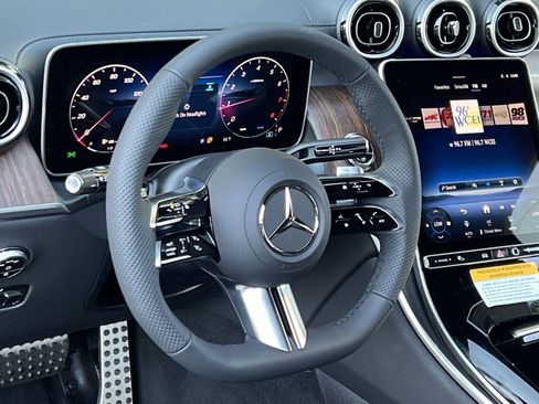 Used 2026 Mercedes-Benz GLC 300 4MATIC image 14