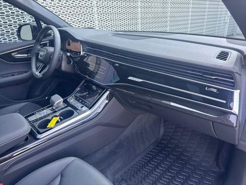 Certified 2025 Audi Q7 3.0T Premium Plus w/ Premium Plus Package AWD/4WD image 34