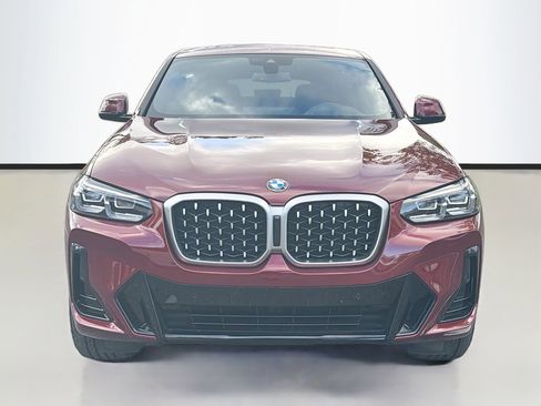 Certified 2025 BMW X4 xDrive30i w/ Premium Package image 9