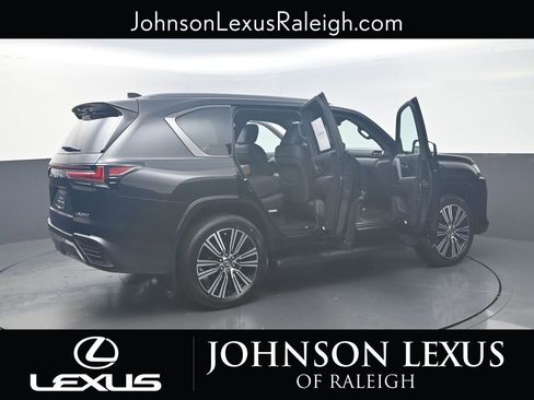 New 2026 Lexus LX 600 4WD w/ Luxury Package image 24