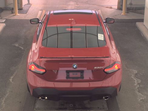Used 2024 BMW 230i Coupe w/ Convenience Package image 8