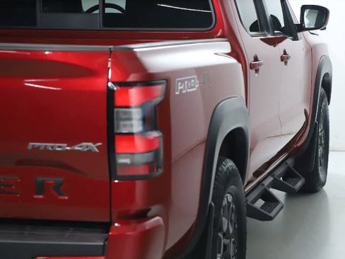 Used 2022 Nissan Frontier PRO-4X w/ Pro-4X Premium Package image 42