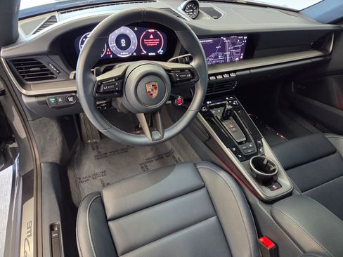 Certified 2025 Porsche 911 Carrera S image 4