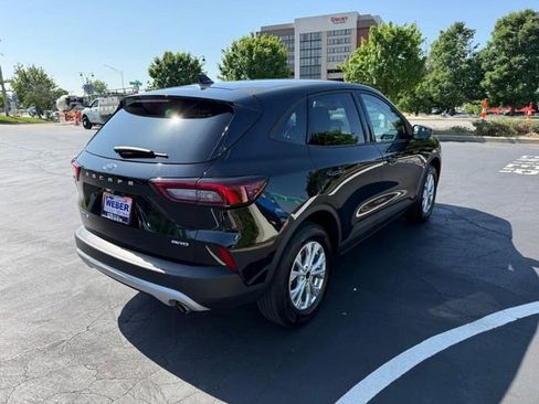 Used 2025 Ford Escape Active AWD/4WD image 8