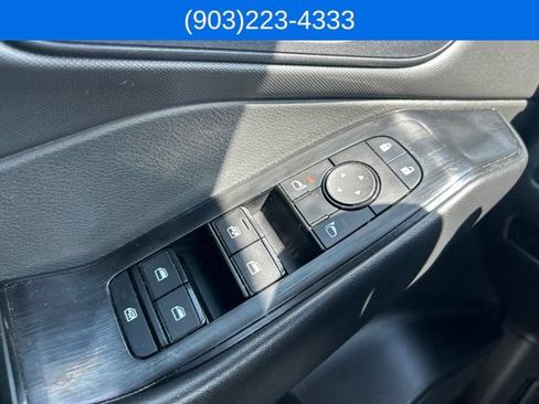 Used 2024 Nissan Rogue S FWD image 18