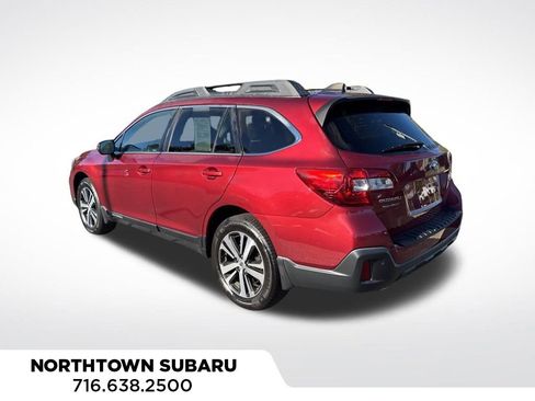 Used 2018 Subaru Outback 2.5i Limited image 8