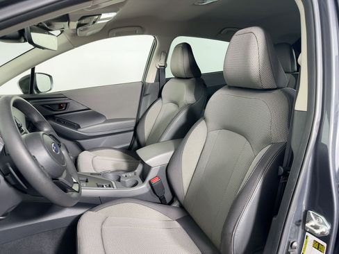 Used 2024 Subaru Crosstrek 2.0i Premium image 4