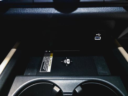 Used 2025 Honda HR-V EX-L image 31