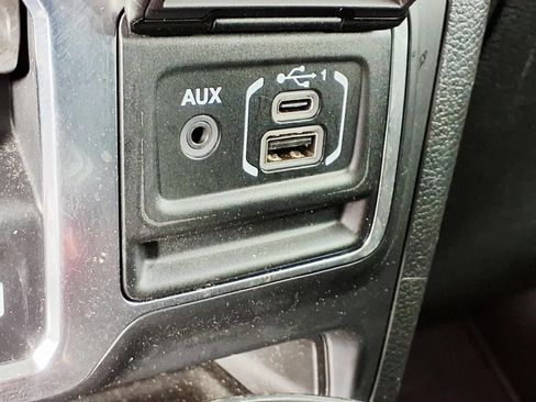 Used 2023 Jeep Wrangler Sport AWD/4WD image 23