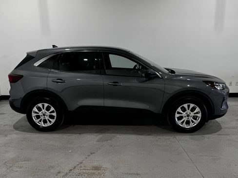 Used 2024 Ford Escape Active AWD/4WD image 21