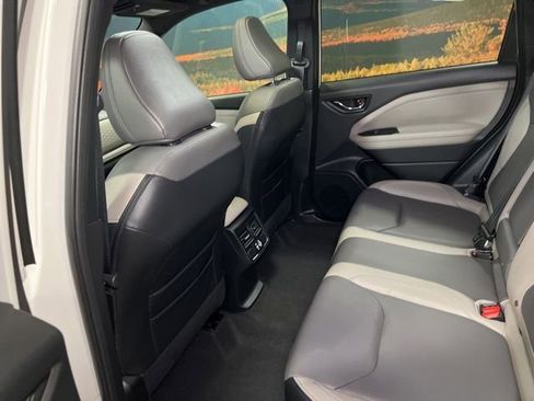 Certified 2025 Subaru Forester Limited w/ Popular Package #2 AWD/4WD image 58