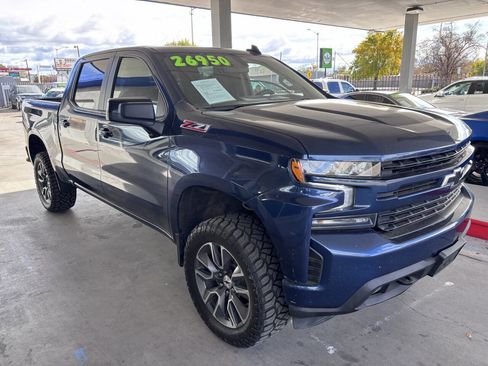 Used 2021 Chevrolet Silverado 1500 RST image 2