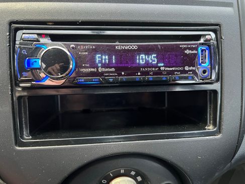 Used 2014 Nissan Versa S image 14