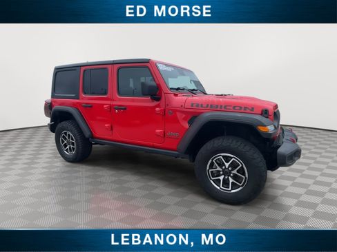 Used 2025 Jeep Wrangler Unlimited Rubicon AWD/4WD image 9