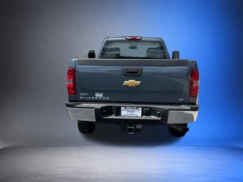Used 2012 Chevrolet Silverado 2500 W/T AWD/4WD image 4