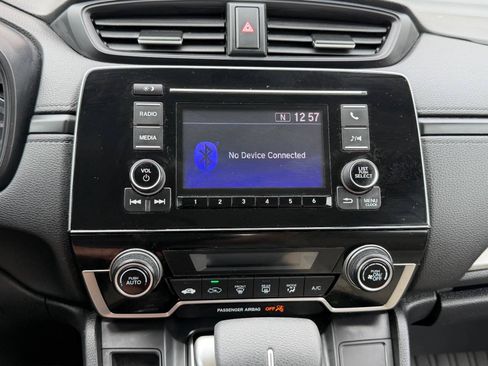 Used 2017 Honda CR-V LX image 39