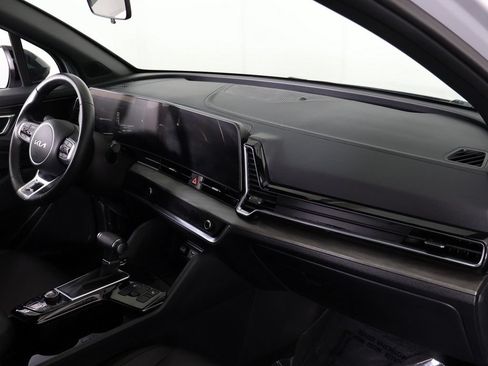 Used 2025 Kia Sportage X-Line AWD/4WD image 27