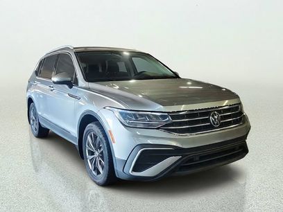 Used 2022 Volkswagen Tiguan SE