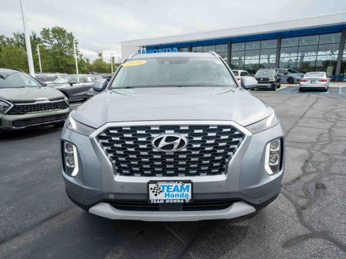 Used 2020 Hyundai Palisade SEL FWD image 2