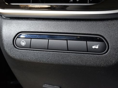 Used 2026 INFINITI QX60 Luxe w/ Family Package AWD/4WD image 19