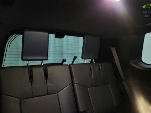 Used 2024 Lexus GX 550 w/ Accessory Package (31) AWD/4WD image 28