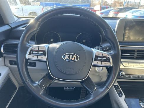 Used 2020 Kia Telluride SX w/ SX Prestige Package image 14