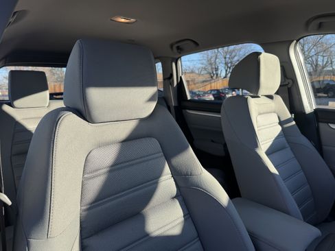 Used 2019 Honda CR-V LX image 20