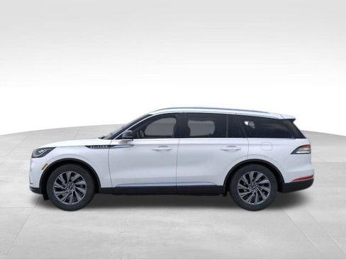 New 2026 Lincoln Aviator AWD image 25